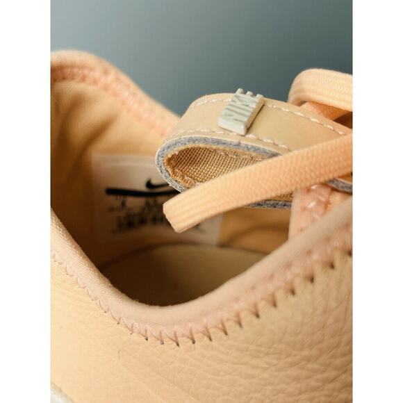 New Nike (8) Women’s Ashin Size 8 Running Shoes Sneakers Peach Crimson Tint NIB - Picture 10 of 16